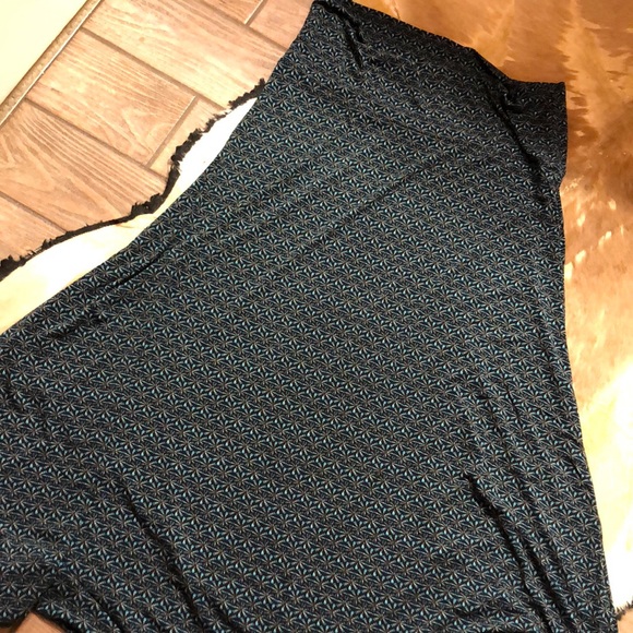 LuLaRoe Dresses & Skirts - Lularoe 2x maxi.